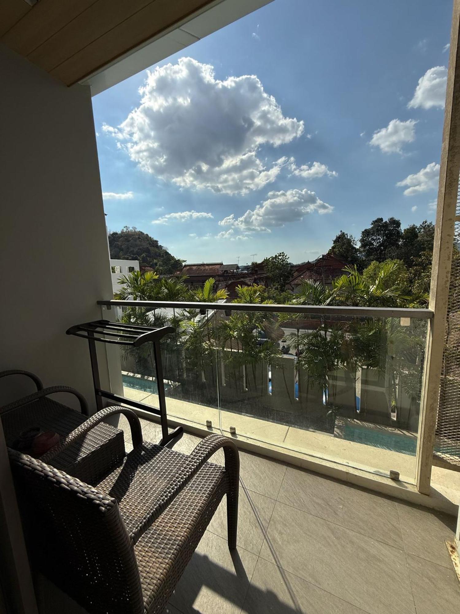 The Rocco Pool View